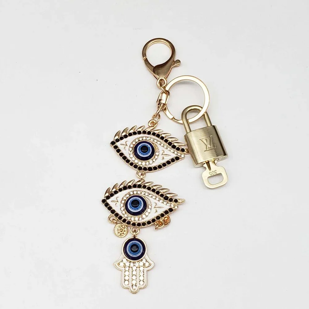 LV Authentic Gold Padlock 🔒 Key Set w/ Unbranded Evil Eye Keychain Charm